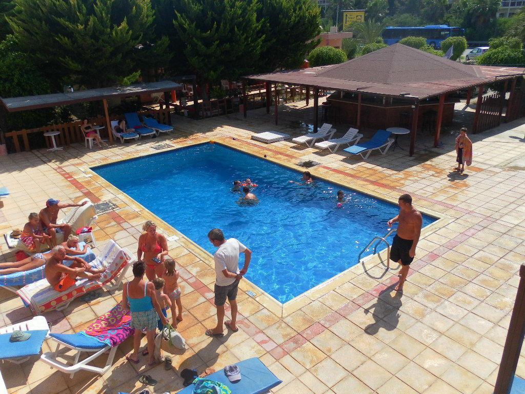 Klorakas Anastasia Holiday Apartments מראה חיצוני תמונה