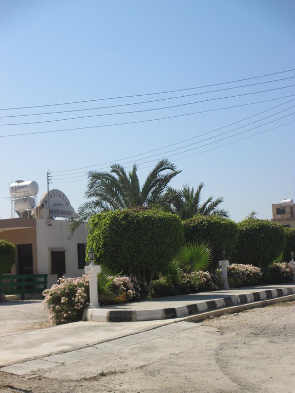 Klorakas Anastasia Holiday Apartments מראה חיצוני תמונה