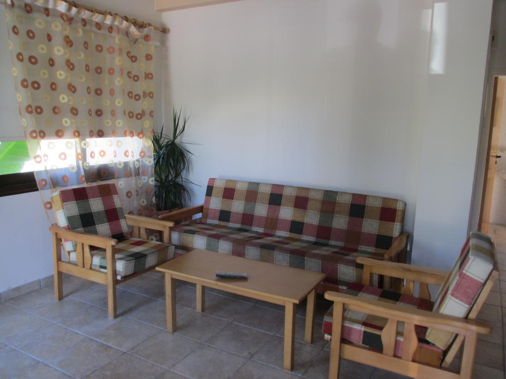 Klorakas Anastasia Holiday Apartments חדר תמונה