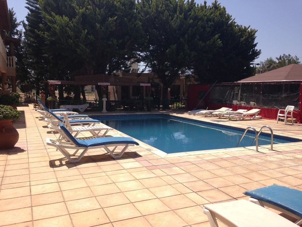 Klorakas Anastasia Holiday Apartments מראה חיצוני תמונה