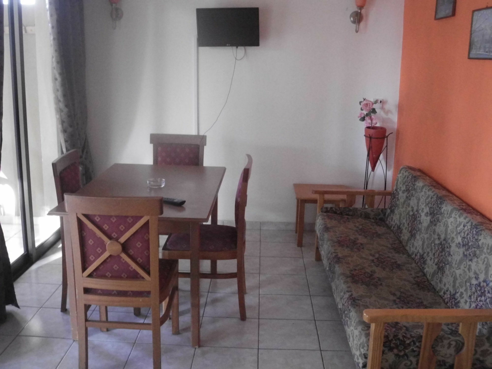Klorakas Anastasia Holiday Apartments מראה חיצוני תמונה